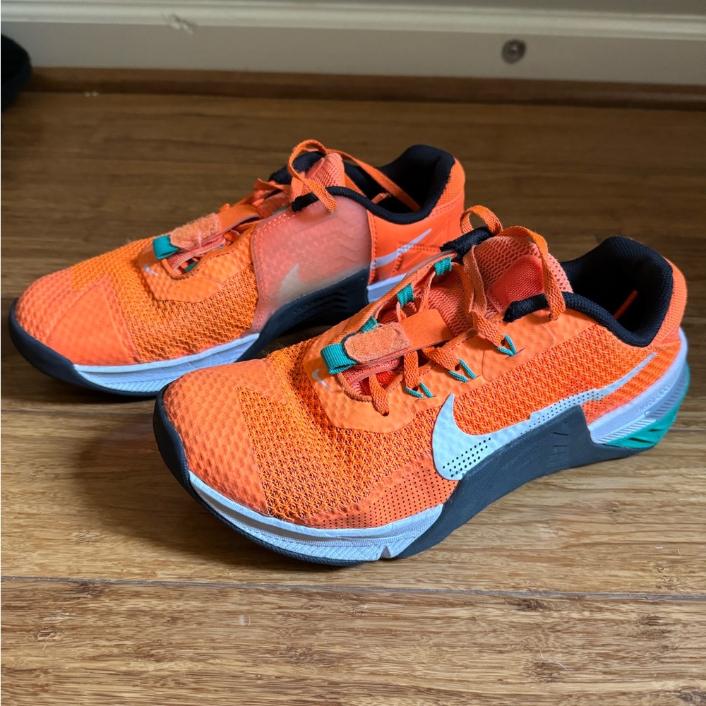 Nike Metcon 7, Orange, size 7.5/W 9